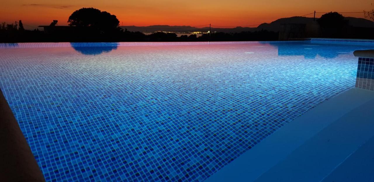 Villa Sealine Pefki Esterno foto